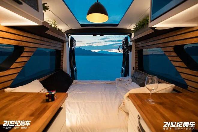 am Promaster露营车把舒适感拉满了不朽情缘游戏网站登录四面环窗仰望星空！这辆R(图3)