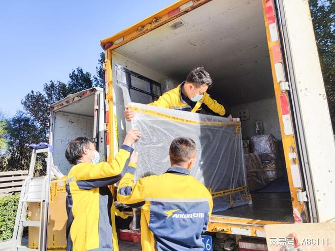 迷你仓把“周末半径”压缩到 500 米m