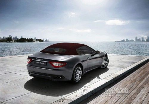 urismo敞篷车 美国约售927万元mg不朽情缘游戏试玩玛莎拉蒂ｇｒａｎｔ(图2)